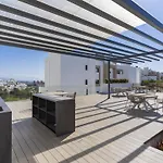 Spacious With Terrace And Garden Close To The Sea *