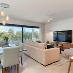 Spacious With Terrace And Garden Close To The Sea * Estepona