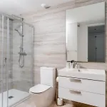Apartmán Spacious With Terrace And Garden Close To The Sea