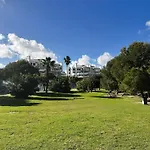 Spacious With Terrace And Garden Close To The Sea *