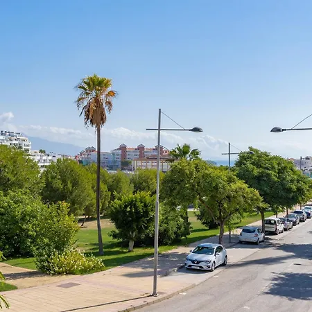 Spacious With Terrace And Garden Close To The Sea