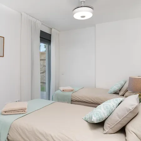 Spacious With Terrace And Garden Close To The Sea * Estepona