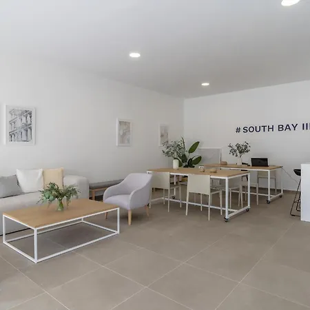Spacious With Terrace And Garden Close To The Sea * Estepona