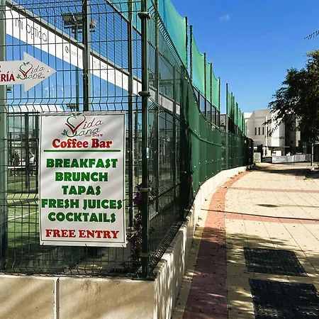 Spacious With Terrace And Garden Close To The Sea *