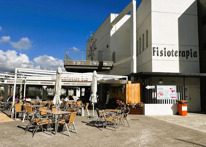 Appartement Spacious With Terrace And Garden Close To The Sea