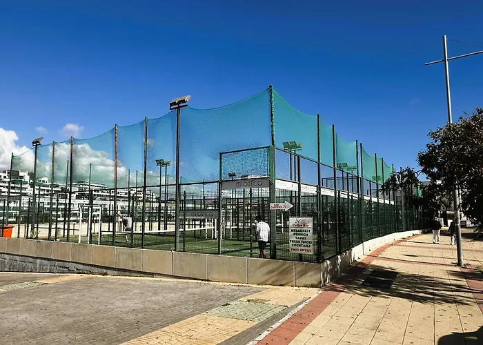 Spacious With Terrace And Garden Close To The Sea * Estepona