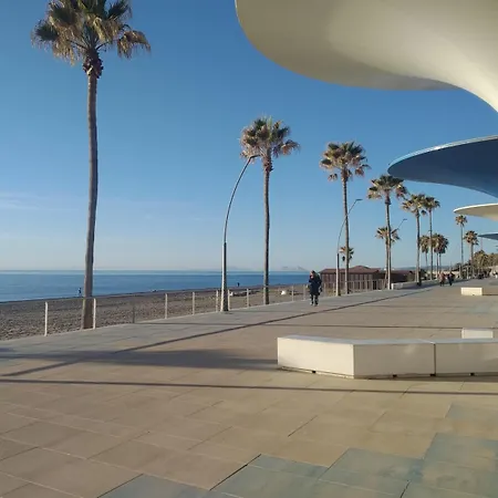 アパート Spacious With Terrace And Garden Close To The Sea
